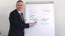 Siemens-CEO Dr. Jan Mrosik zur Digitalen Fabrik