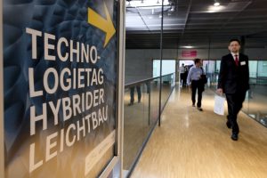 4. Technologietag Hybrider Leichtbau in Stuttgart