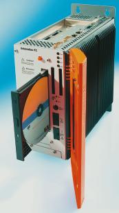 Industrie-PC mit integriertem DVD-Brenner