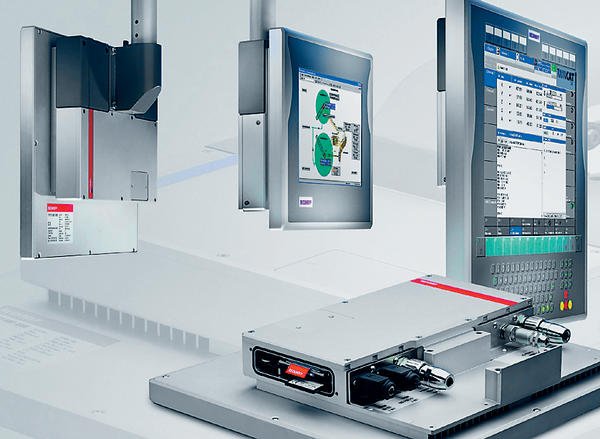 Kompakter Panel-PC in Schutzart IP 65