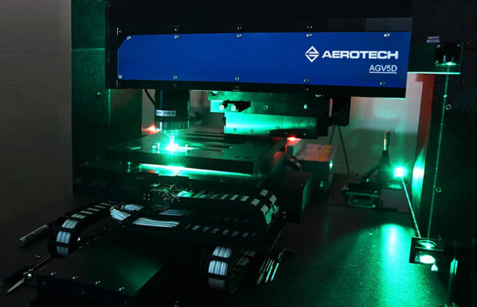 AGV5D von Aerotech – die flexible und leistungsstarke 5-Achsen-Lasermikrobearbeitung