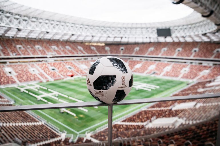 Polyurethanmaterialien von Covestro für Fußball-WM-Ball