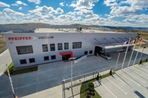 Pfeiffer Vacuum eröffnet neuen Produktionsstandort in Rumänien