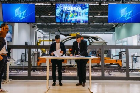 SEAT transformiert Fertigungseffizienz mit Digital Twin von Hexagon