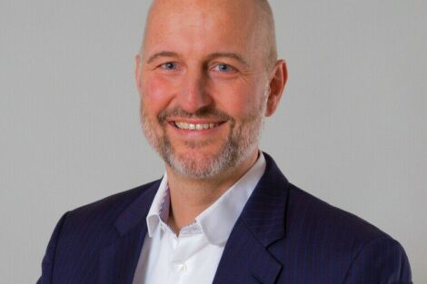Stefan Gierse wird neuer Zone President DACH bei Schneider Electric
