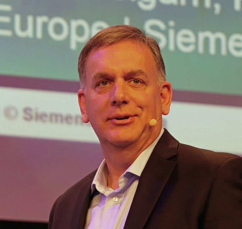 Tony Hemmelgarn, CEO von Siemens PLM Software, zur Übernahme von Mendix