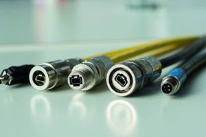 Single Pair Ethernet von Harting vereinfacht den Weg zum IIoT